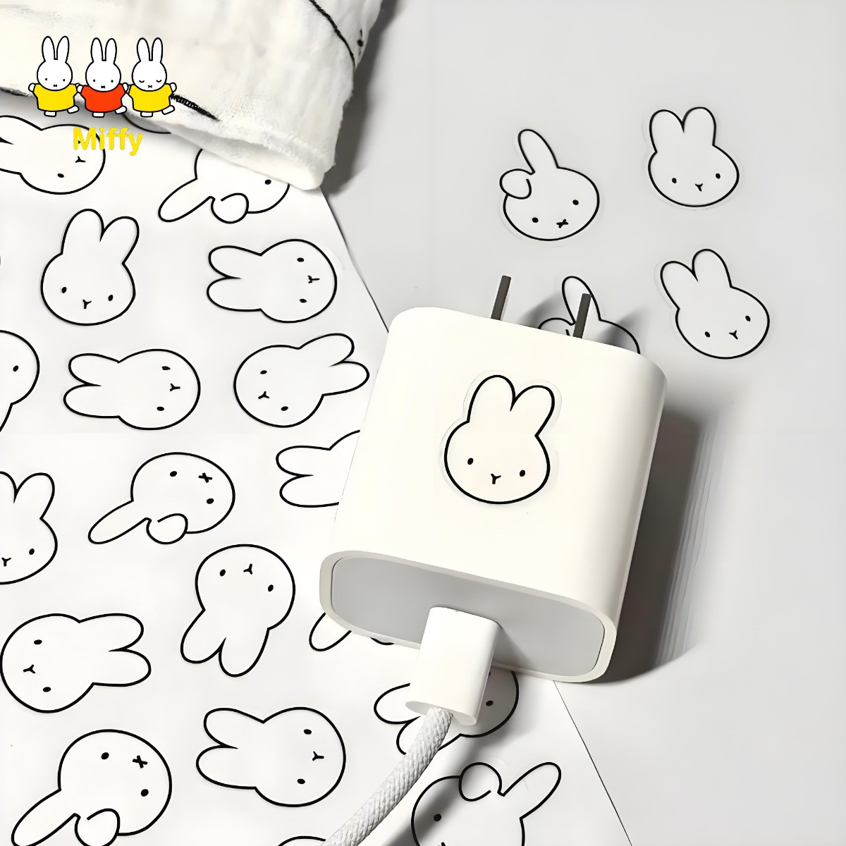 Gaming Accessories Cute - Stiker Cangkir Air Kelinci Miffy Anime